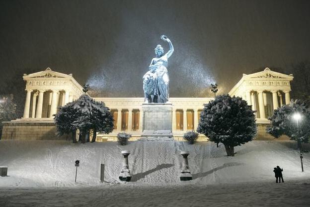 Object Name, Germany, Munich, Bavaria at Ruhmeshalle in snow